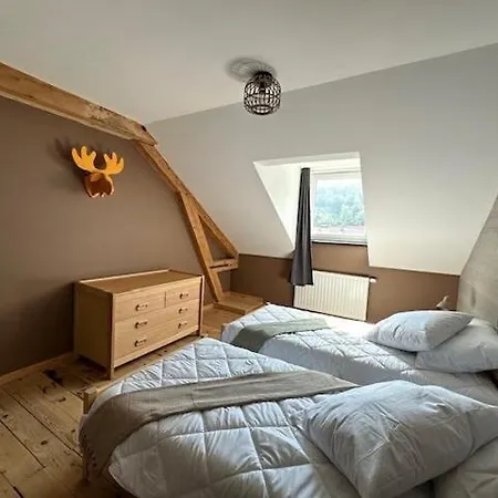 Les Monts, T7 Duplex 4 Etoiles Cle * La Bresse